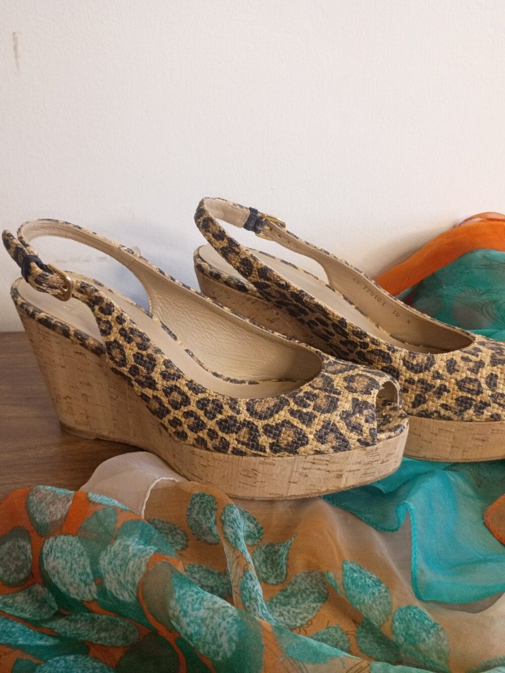 STUART WEITZMAN Sz 10N Animal Print Peep Toe Sling Back Wedge Heels